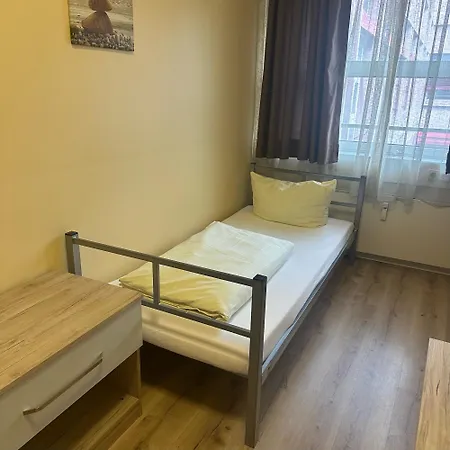 Hostel Budget